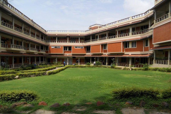 Srinivas College of Pharmacy Physiotherapy and Nursing Colleges