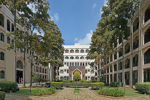 Al-Amen College of Pharmacy